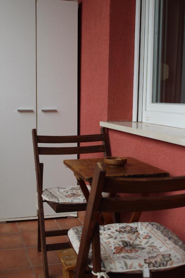 דירות Ðakovo Studio Apartman Ivano מראה חיצוני תמונה